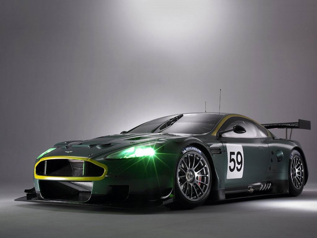 aston_martin_dbr9.jpg